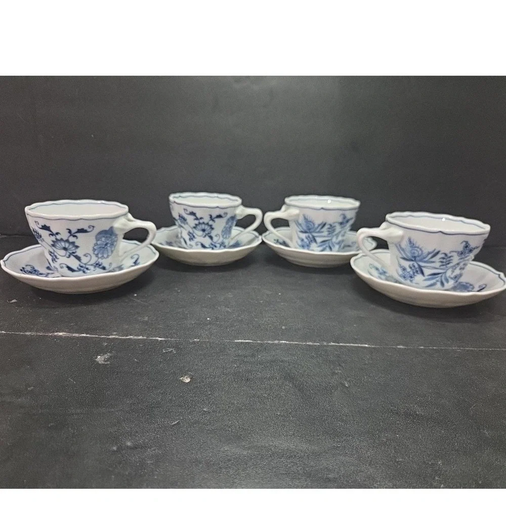 Blue Danube Onion Tea Cups & Saucers, Set of 4, Original Ribbon Banner Backstamp